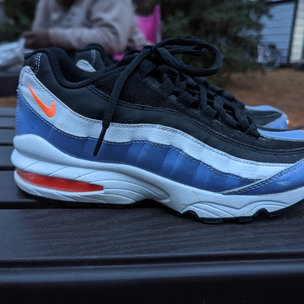 Nike Air Max 95 LE True Orange